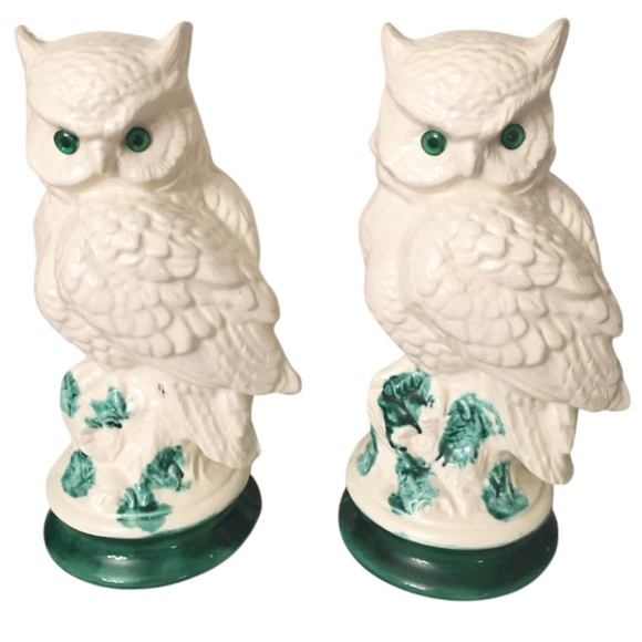 Elegant White Owl Figurines with Green Accents - Picture 4 of 4